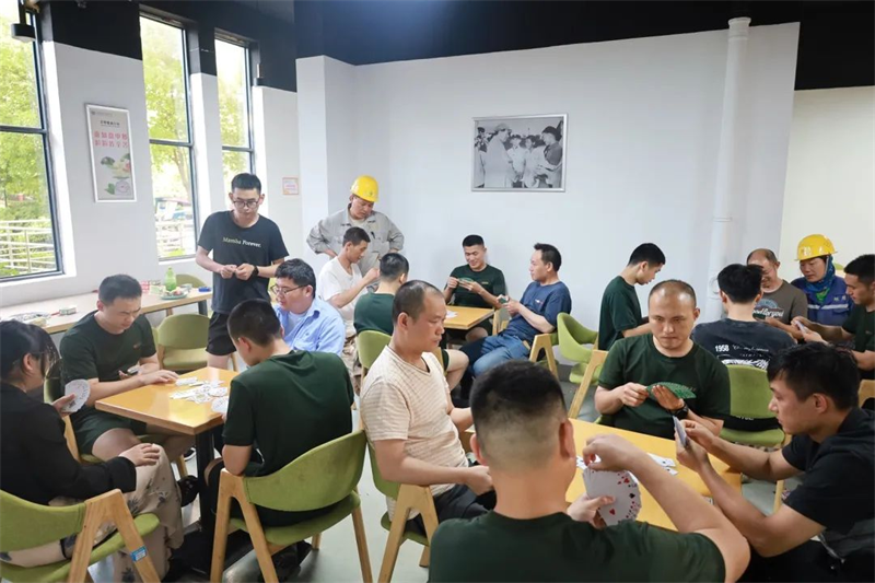 第13頁_公司動(dòng)態(tài)_新聞中心_蕪湖造船廠有限公司