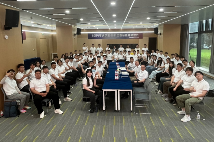 第11頁_公司動態(tài)_新聞中心_蕪湖造船廠有限公司